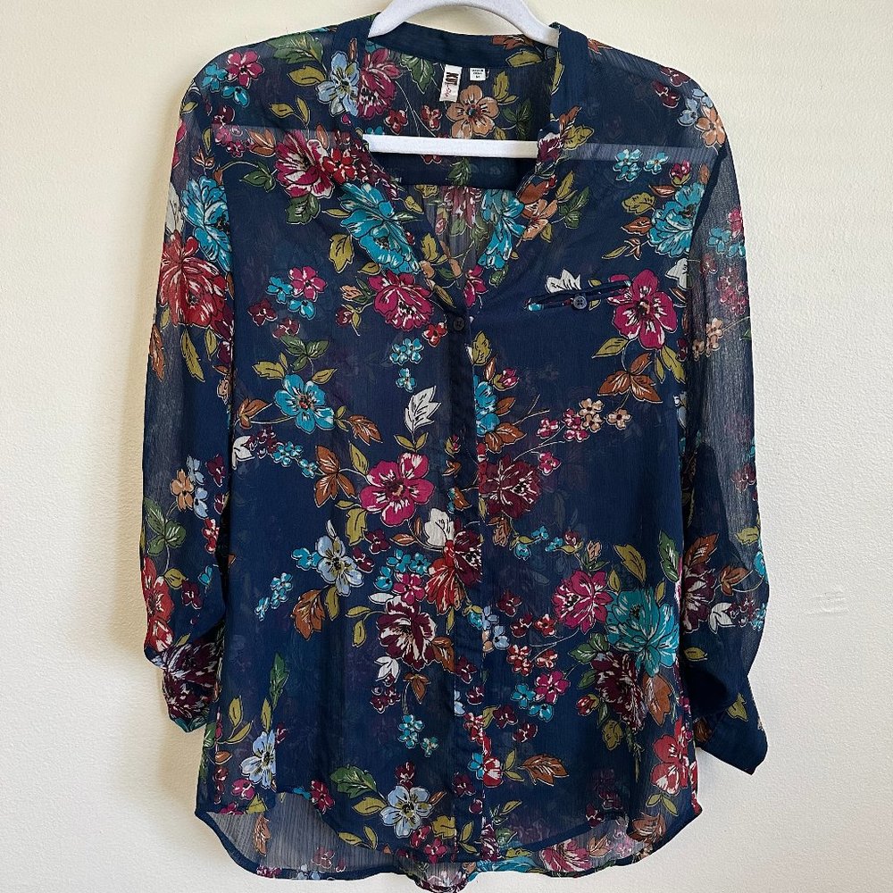 Kut from the Kloth Chiffon Floral Button Up | Size M